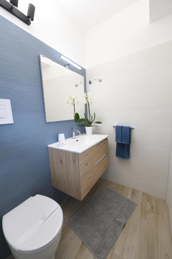 Blu In Blu Comfort Rooms Terrasini Esterno foto