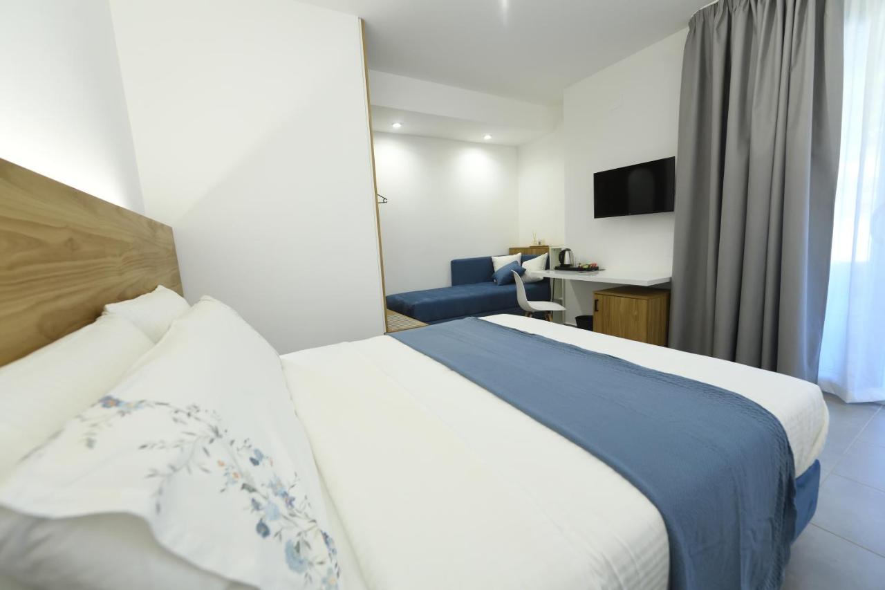 Blu In Blu Comfort Rooms Terrasini Esterno foto